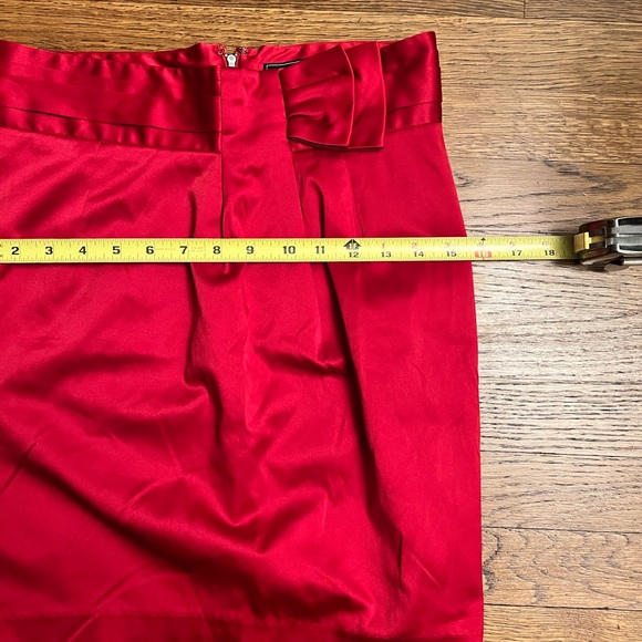 Forever 21 Red Satin like Skirt, Size M - Picture 9 of 12